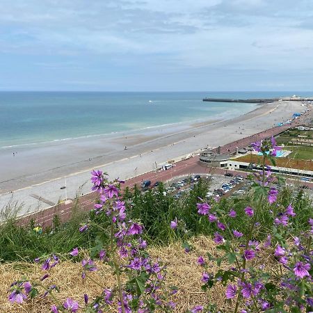 El Arco Iris Entre Port Et Plage Dieppe Luaran gambar